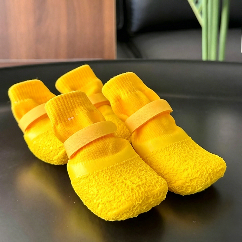 Anti-Slip Dog Shoe Socks – Waterproof Soles & Secure Fit