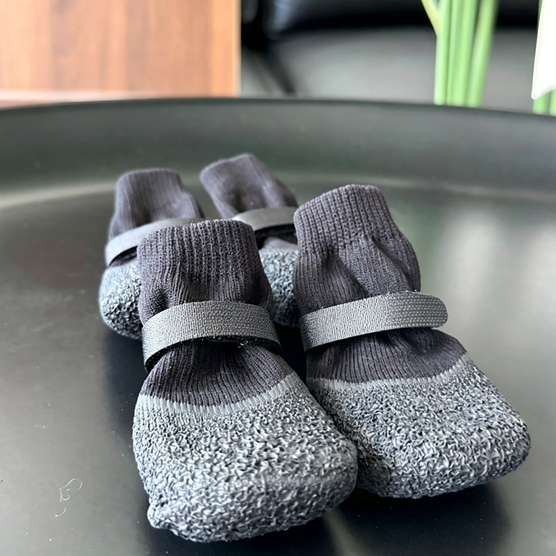 Anti-Slip Dog Shoe Socks – Waterproof Soles & Secure Fit