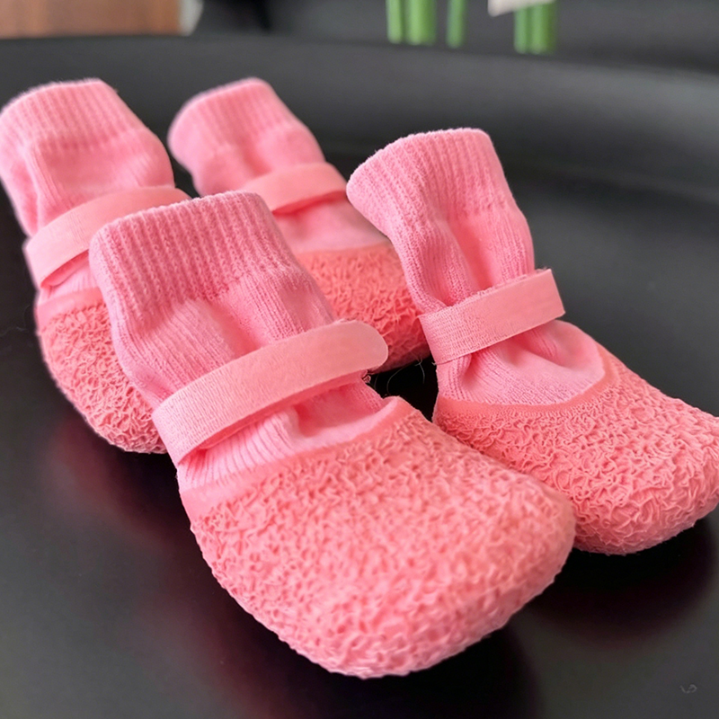 Anti-Slip Dog Shoe Socks – Waterproof Soles & Secure Fit